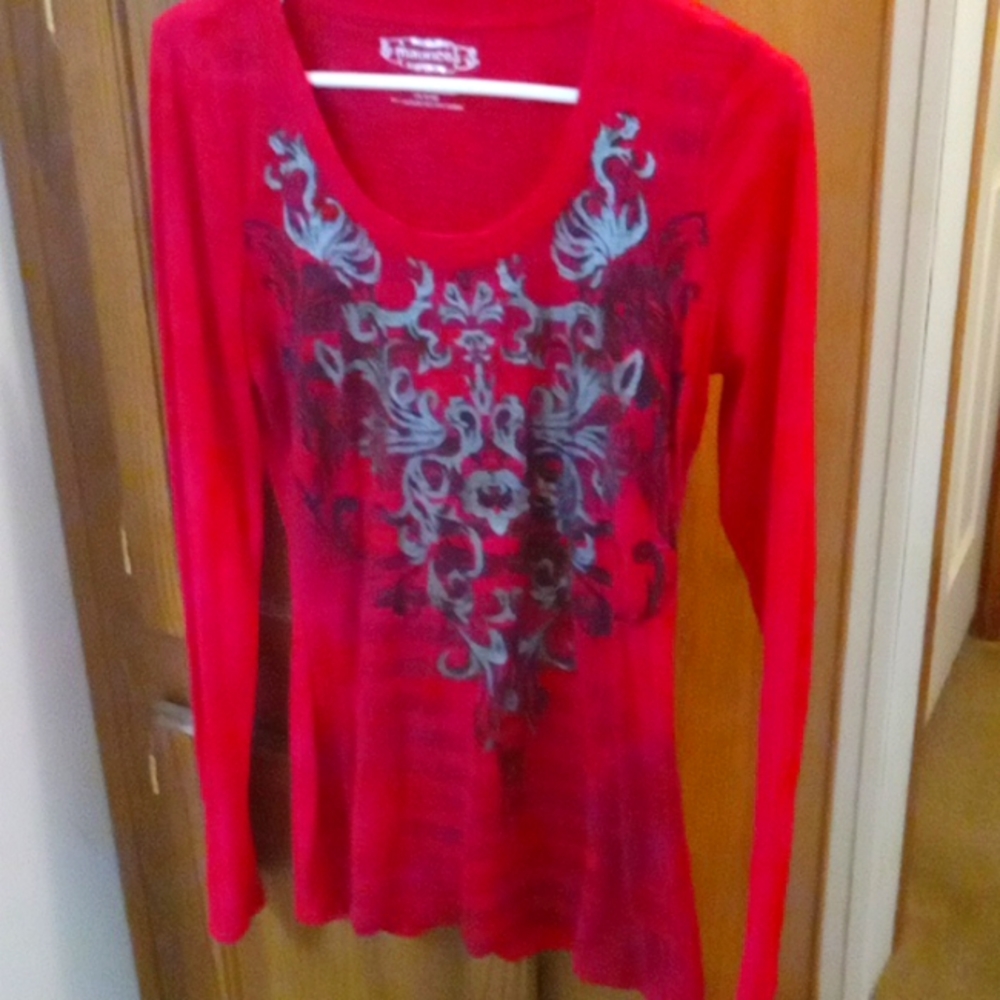 Long sleeve top